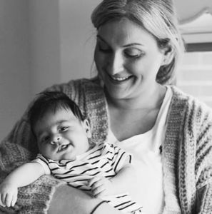 Meet your Posher, Petroula